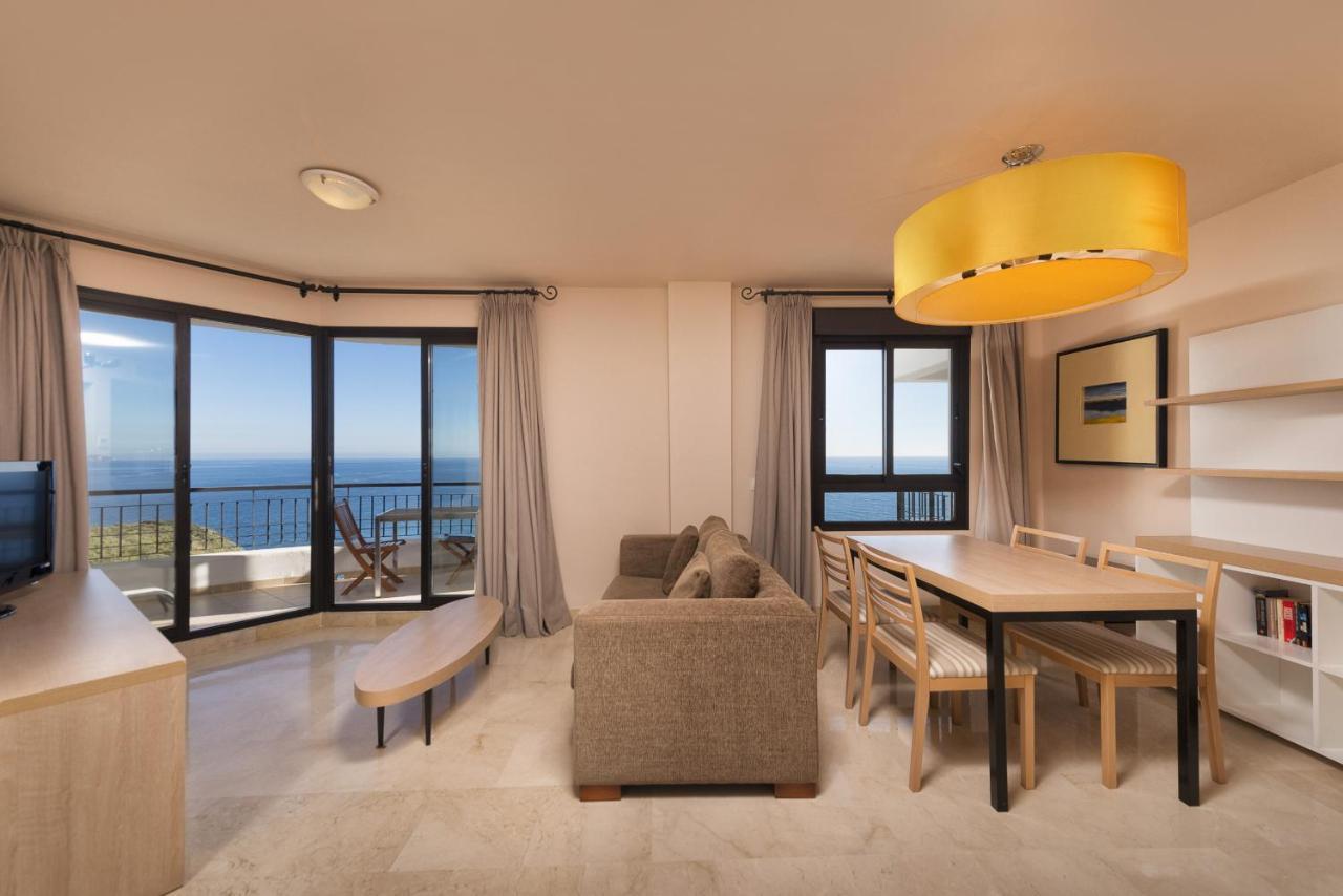 Apartamento Vista Mar Frontal Garaje Y Wifi Torrox Eksteriør billede